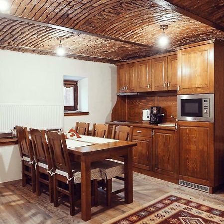 Cozy Apartment Брашов Екстер'єр фото