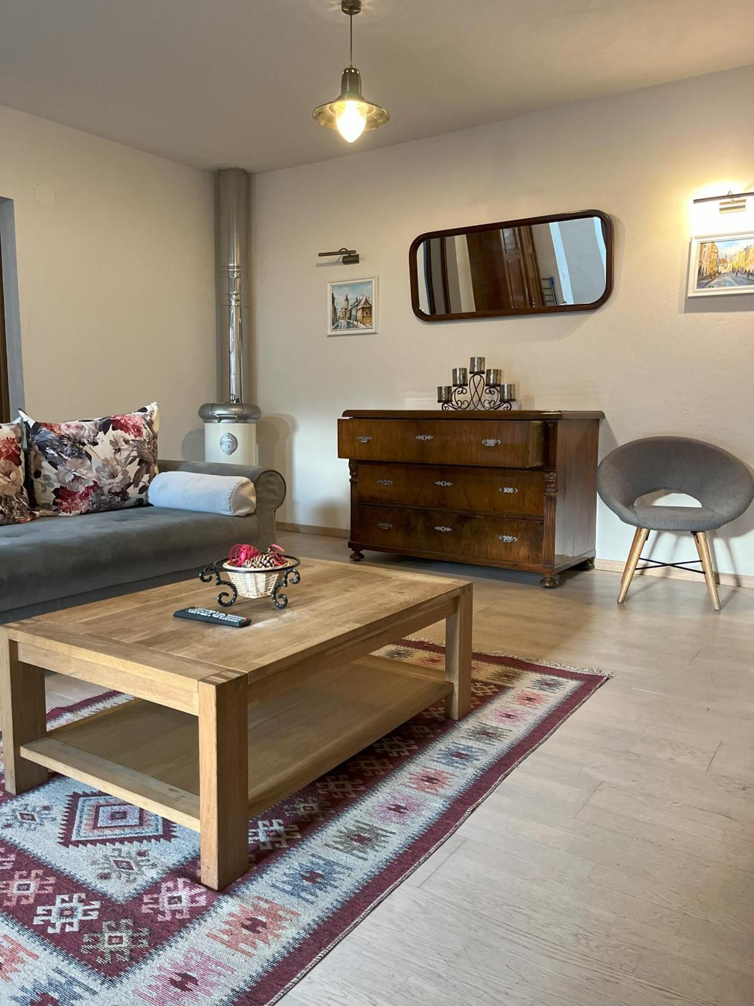 Cozy Apartment Брашов Екстер'єр фото
