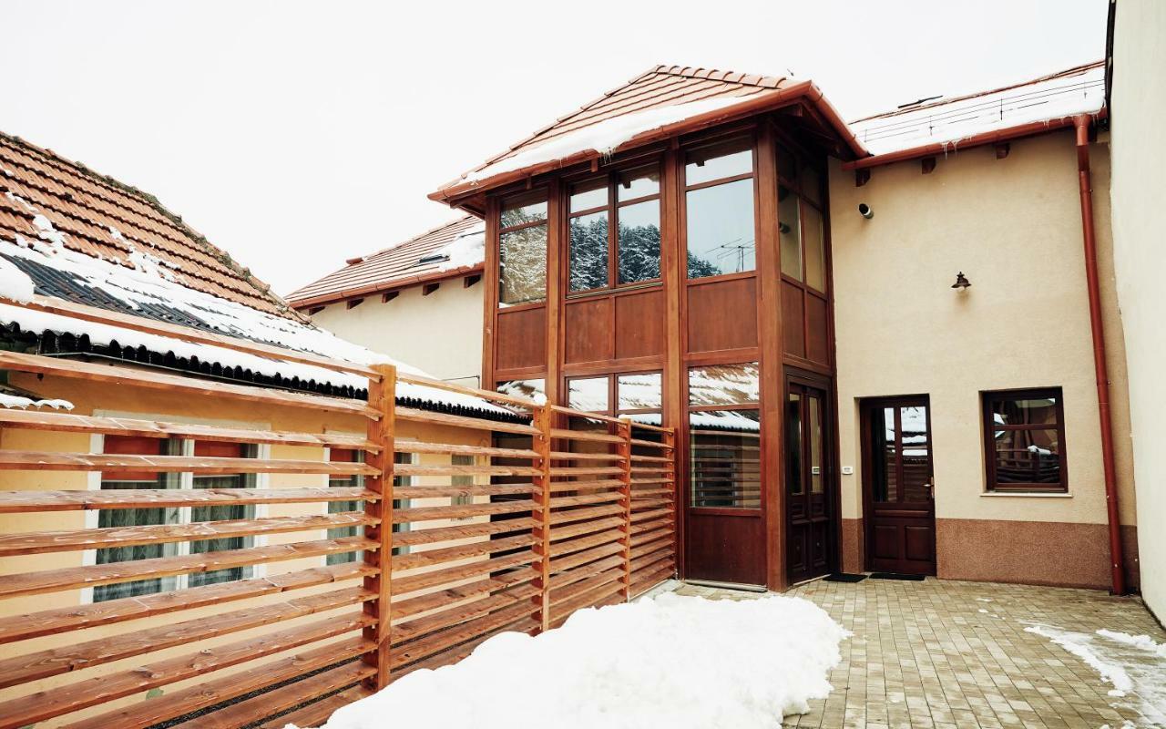 Cozy Apartment Брашов Екстер'єр фото