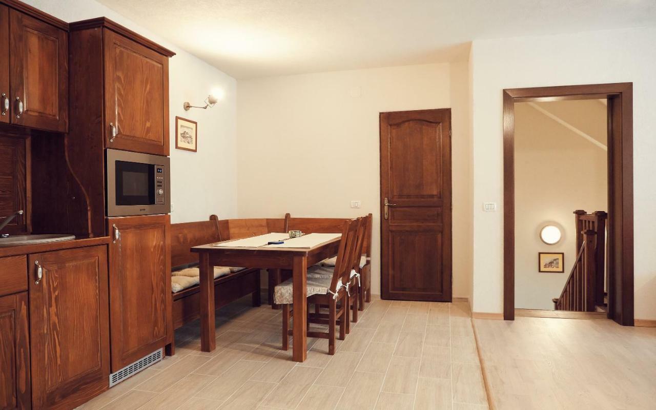 Cozy Apartment Брашов Екстер'єр фото